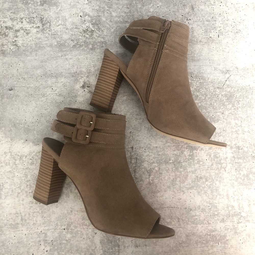 Madden Girl Banquet Peep Toe Shootie Pumps